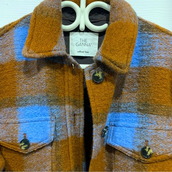 Wilfred Free “The Ganna Cropped Shirt Jacket” - Picture 10 of 12